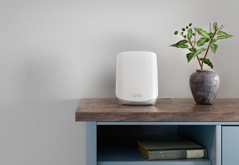 Orbi 760 Series Tri-band WiFi 6 Mesh System, 5.4Gbps, Router + 3 Satellites