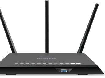 Nighthawk Cybersecurity WiFi Router with 3 year NETGEAR Armor Subscription