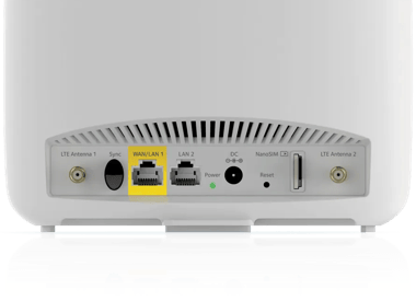 Orbi 4G LTE Advanced Modem + Tri-Band Mesh WLAN-Router